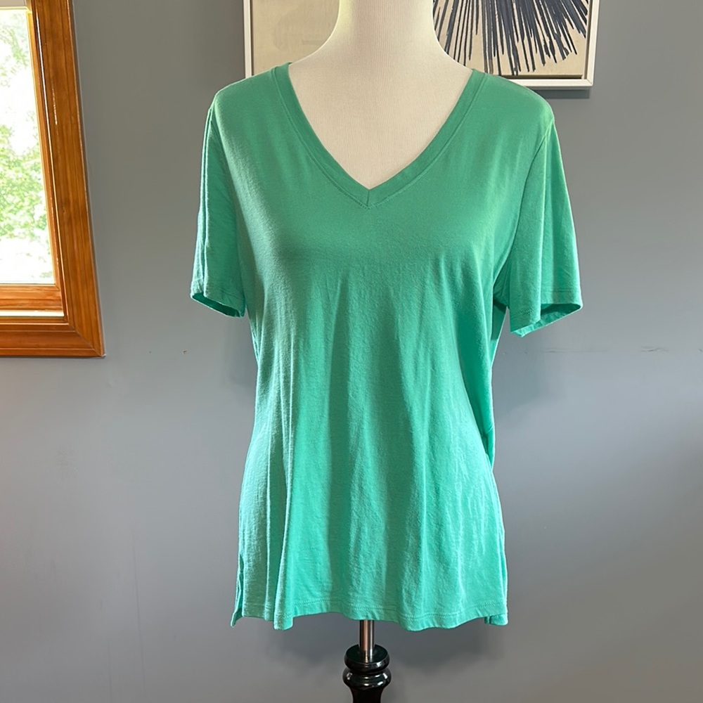 Women's V-Neck Green Top